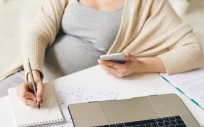 Hoe bereid je je voor op de bevalling als je last van angst hebt? Dit is wat je moet weten…